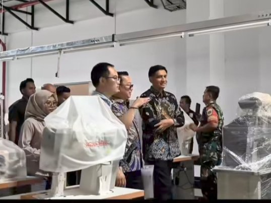 Pabrik Sepatu Raksasa Indramayu Siap Diresmikan, Serap 18.000 Pekerja Lokal